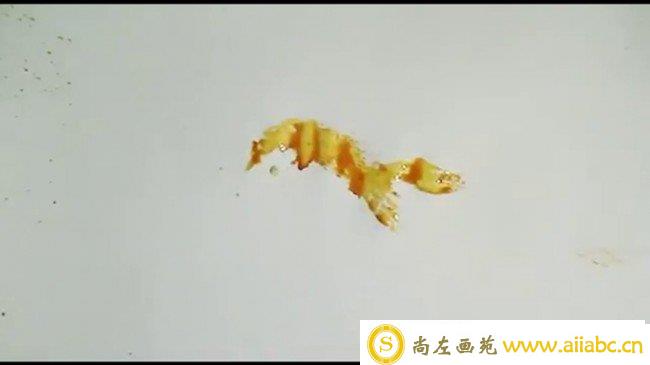 【视频】很有动感的狐狸水彩手绘视频 简单的奔跑的狐狸水彩画_