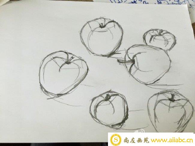 苹果简笔画 苹果儿童画 苹果蜡笔画 小孩子蜡笔画苹果_