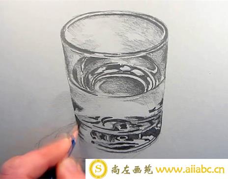素描玻璃杯的画法步骤