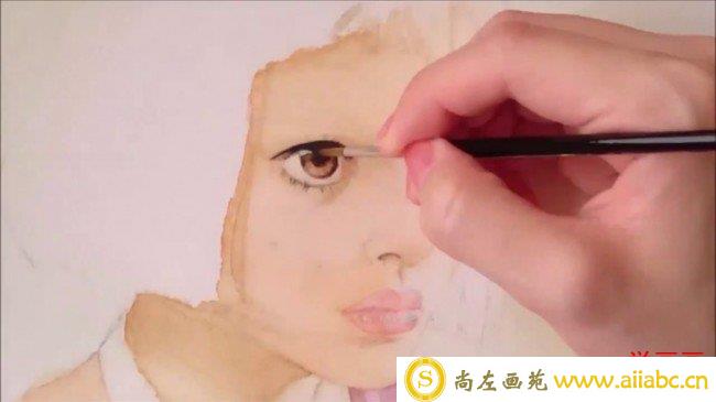 【视频】气质短发女孩水彩画手绘视频教程 很有灵气的戴项圈的女生水彩教程_