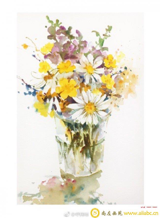 插在透明玻璃花瓶里的鲜花水彩画图片 鲜花水彩手绘教程 怎么画 画法_