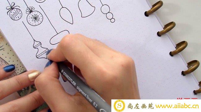 【视频】多款圣诞节装饰元素针管笔简笔画手绘视频教程_