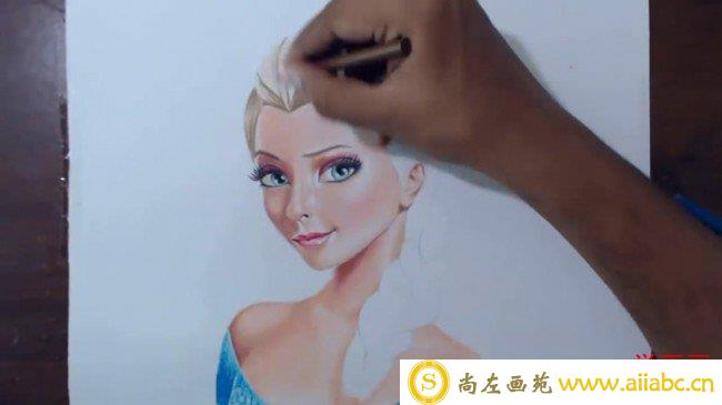 【视频】表现非常细腻的艾莎公主彩铅手绘视频教程 上色过渡柔和_