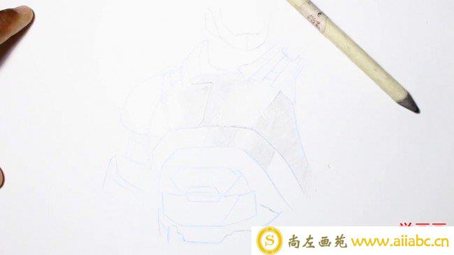 【视频】自动铅笔画钢铁侠的盔甲战衣素描画手绘视频教程_