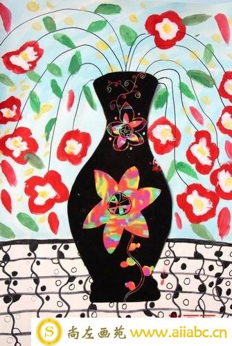 儿童水粉、综合画金奖作品：《美丽的花瓶》，参赛年龄7岁