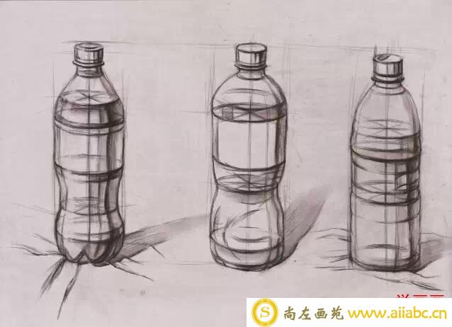 结构素描矿泉水瓶