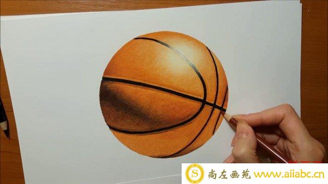 【视频】逼真的篮球彩铅画教程视频 逼真的篮球怎么画画法_