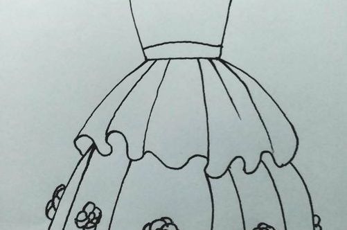 一步一步教画公主裙子：公主的中长礼服裙怎么画？