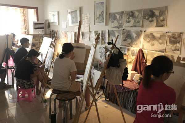 湖南长沙艺术美术培训：湖南长沙最好的美术学校？长沙最好的美术培训学校？